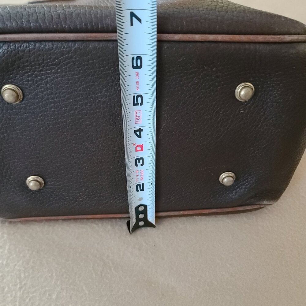 Vintage Dooney & Bourke AWL Leather Tote Brown w Buckle Closure Made In USA - Picture 14 of 16